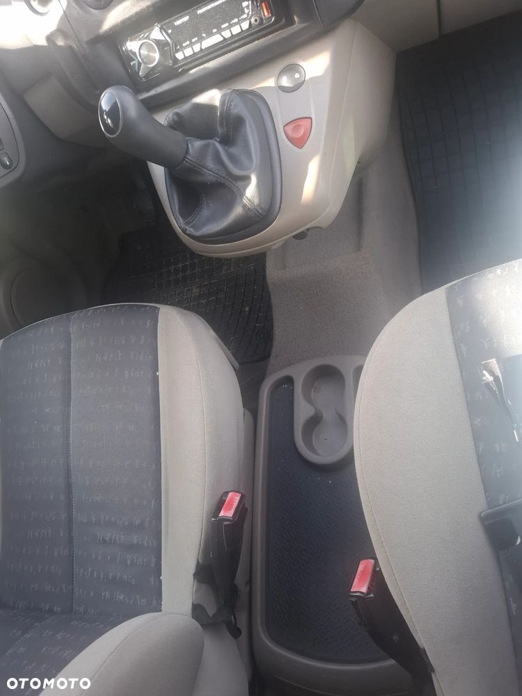 Renault Scenic - 10