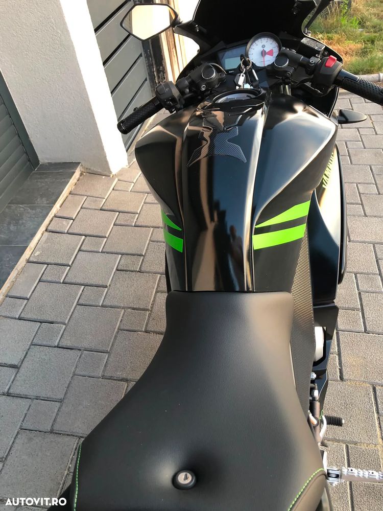 Yamaha YZF-R125 - 5