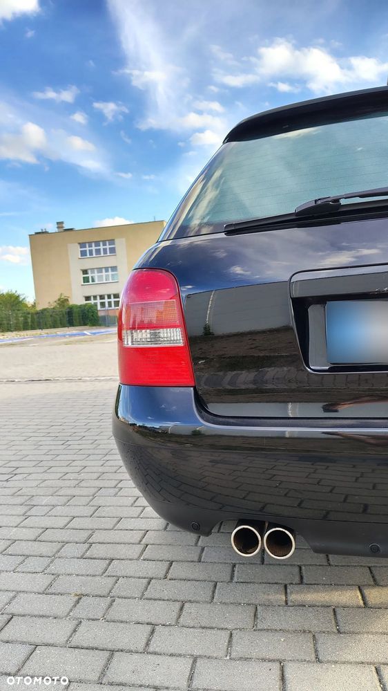 Audi A4 Avant 1.8 - 16