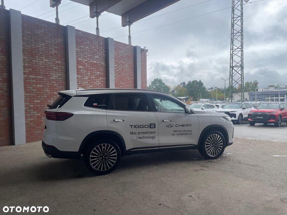 Chery Tiggo 8 1.6 T-GDI Comfort DCT - 4