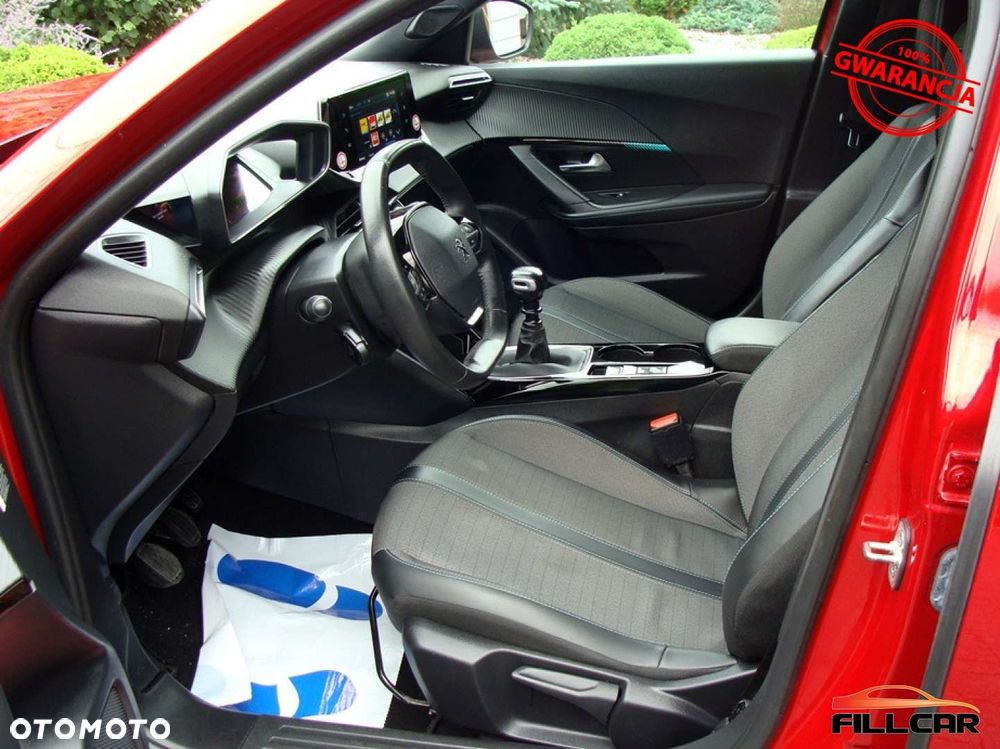 Peugeot 2008 PureTech 130 Allure - 17