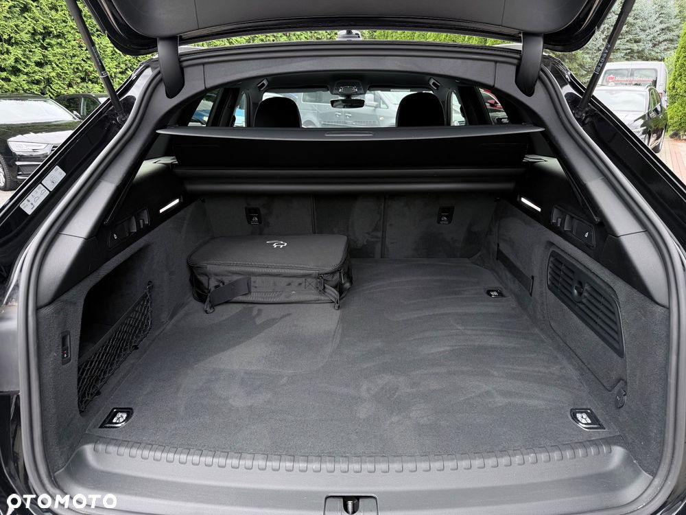 Audi A6 Avant 55 TFSI e quattro S tronic sport - 38