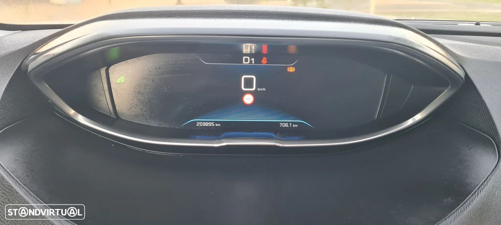 Peugeot 5008 BlueHDI 130 EAT8 Allure Business-Pack - 17