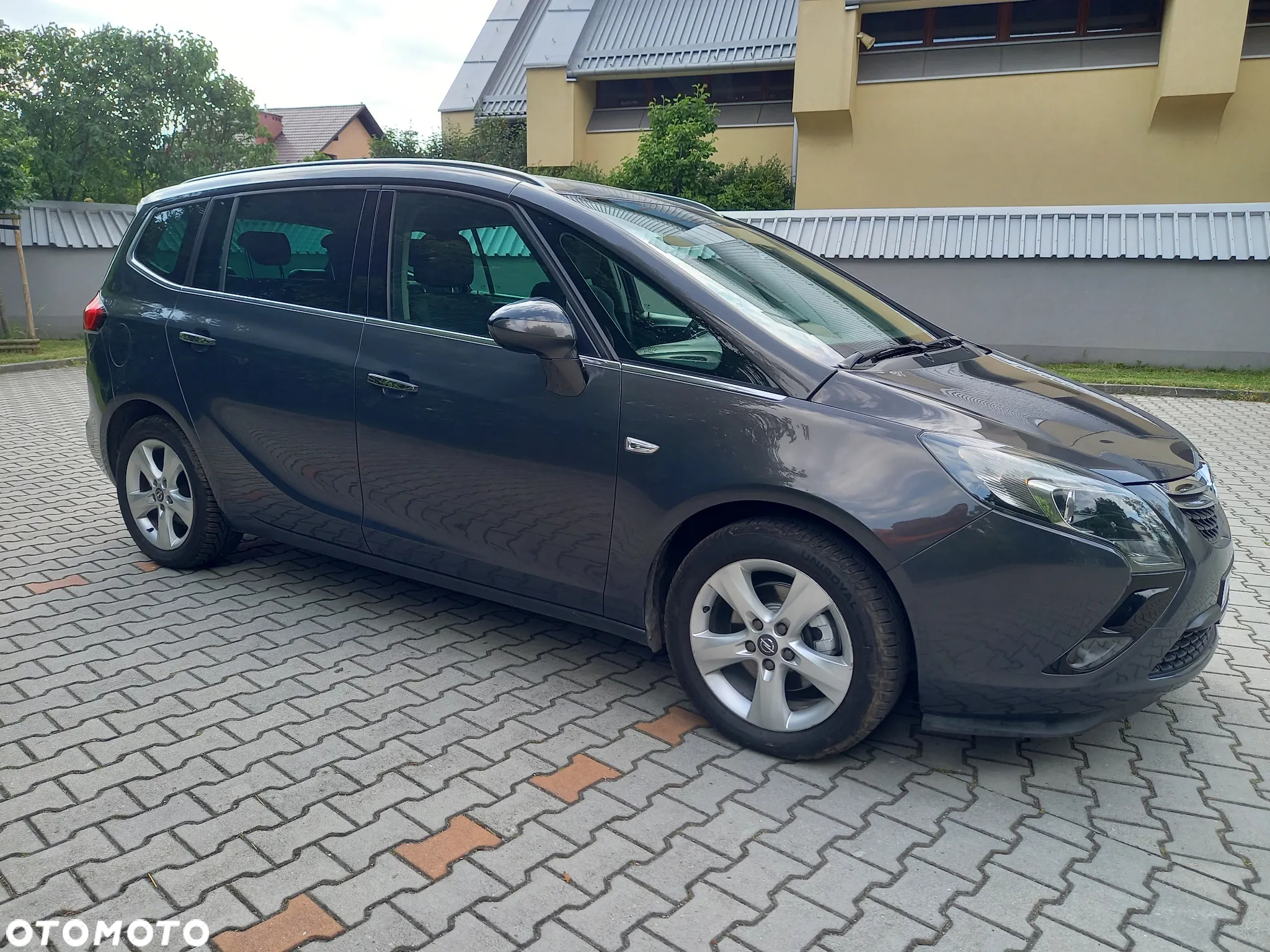 Opel Zafira - 16
