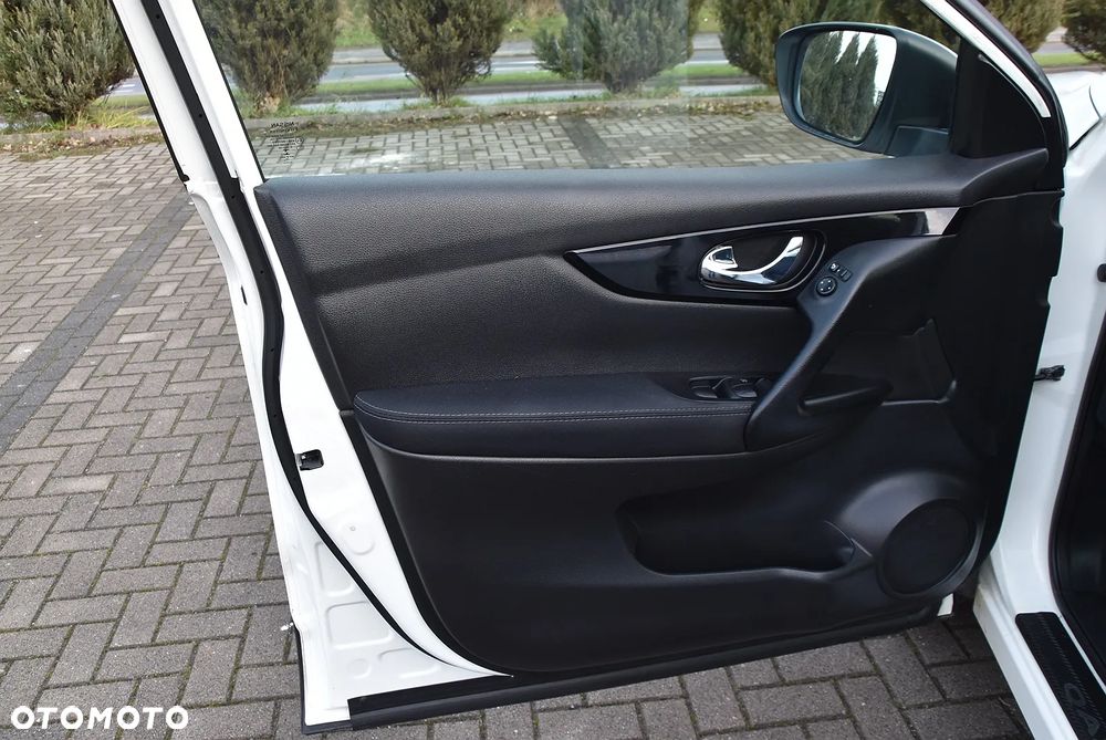 Nissan Qashqai - 22