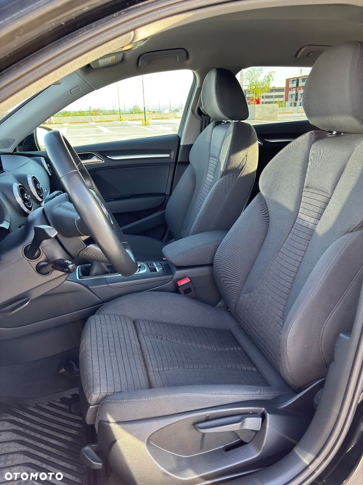 Audi A3 Sportback 2.0 TDI Sport - 12