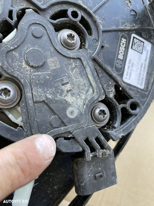 Rezervor AdBlue pompa bmw X5 X6 F15 F16 bosch ușor deformat - 4
