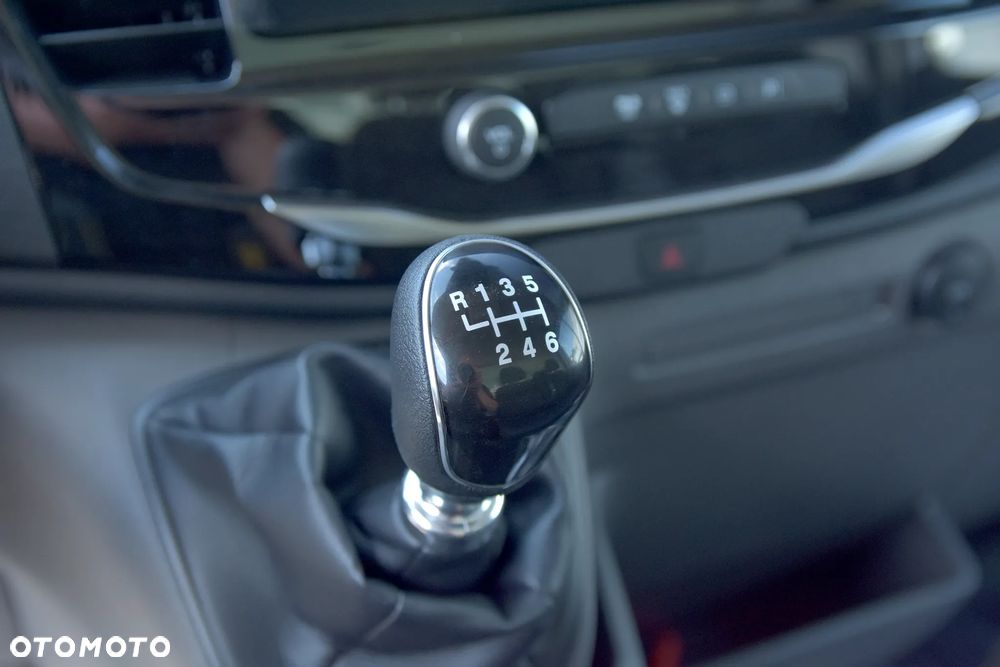 Ford Transit Trend 130KM Kontener - 17