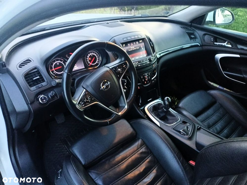Opel Insignia 2.0 CDTI Executive 4x4 S&S - 23