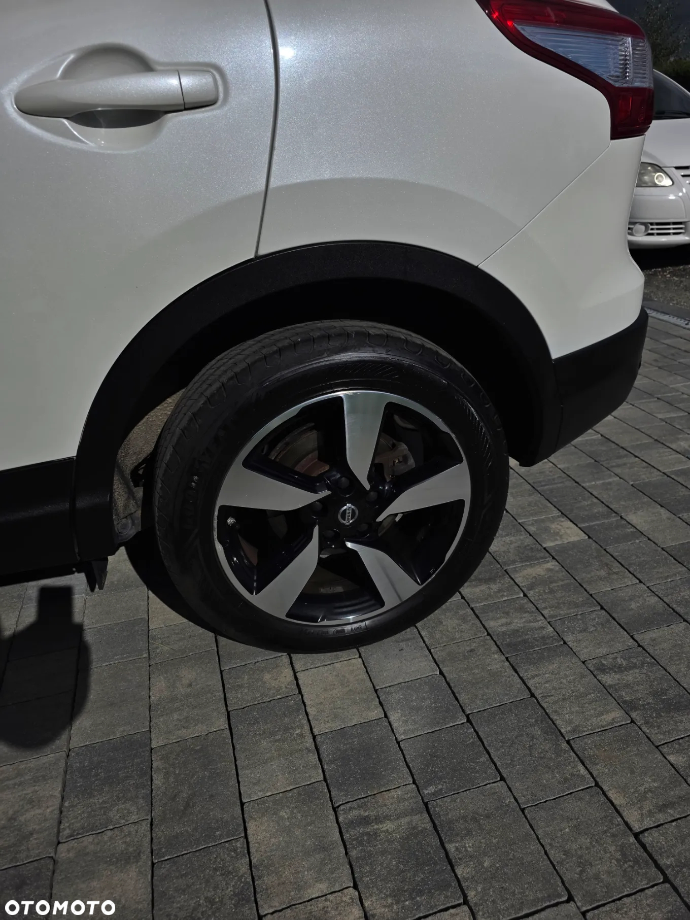 Nissan Qashqai - 24
