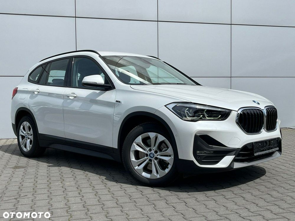 BMW X1 xDrive25e Advantage - 6