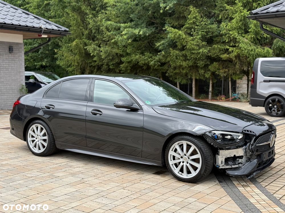 Mercedes-Benz Klasa C 220 d 9G-TRONIC AMG Line - 9