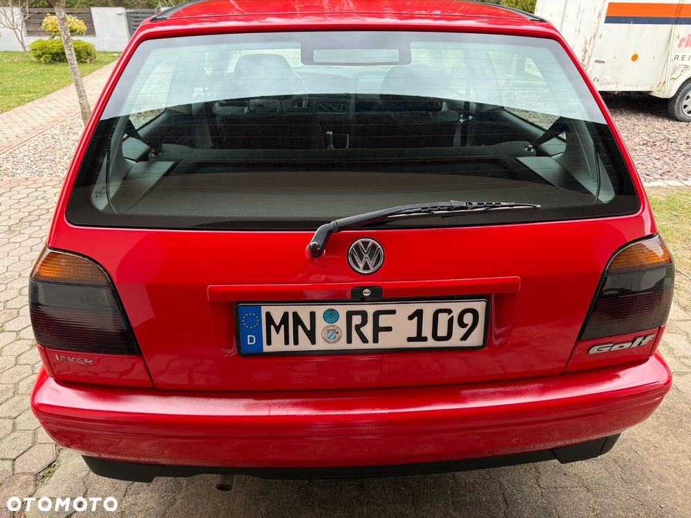 Volkswagen Golf 1.8 CL - 9