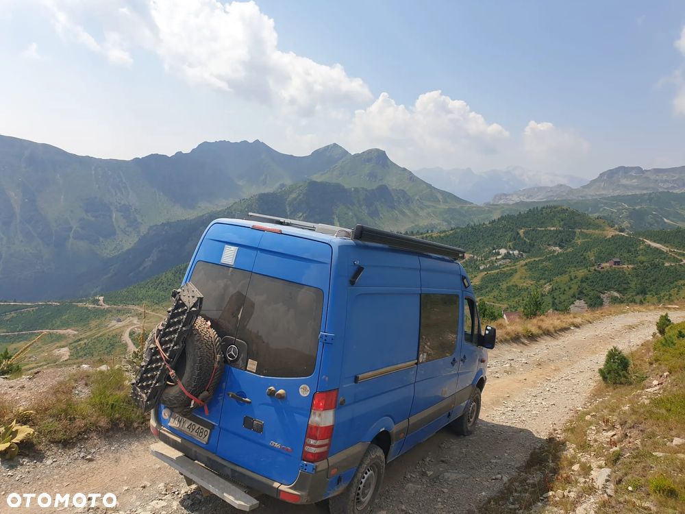 Mercedes-Benz Sprinter - 5