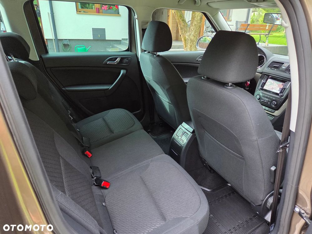 Skoda Yeti 2.0 TDI DPF 4x4 Elegance - 10