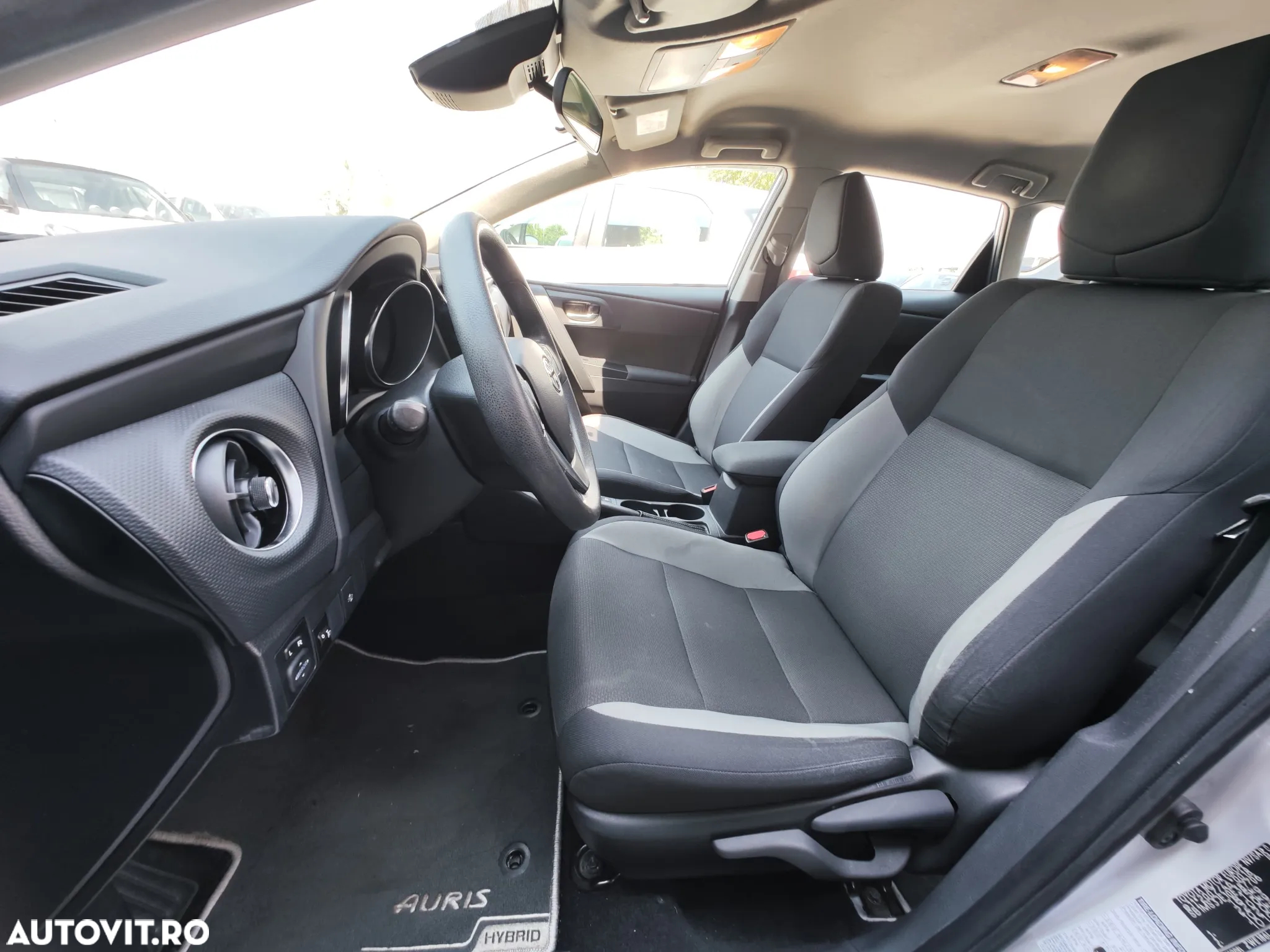 Toyota Auris - 24