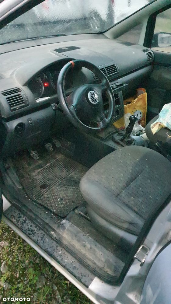Volkswagen Sharan - 7