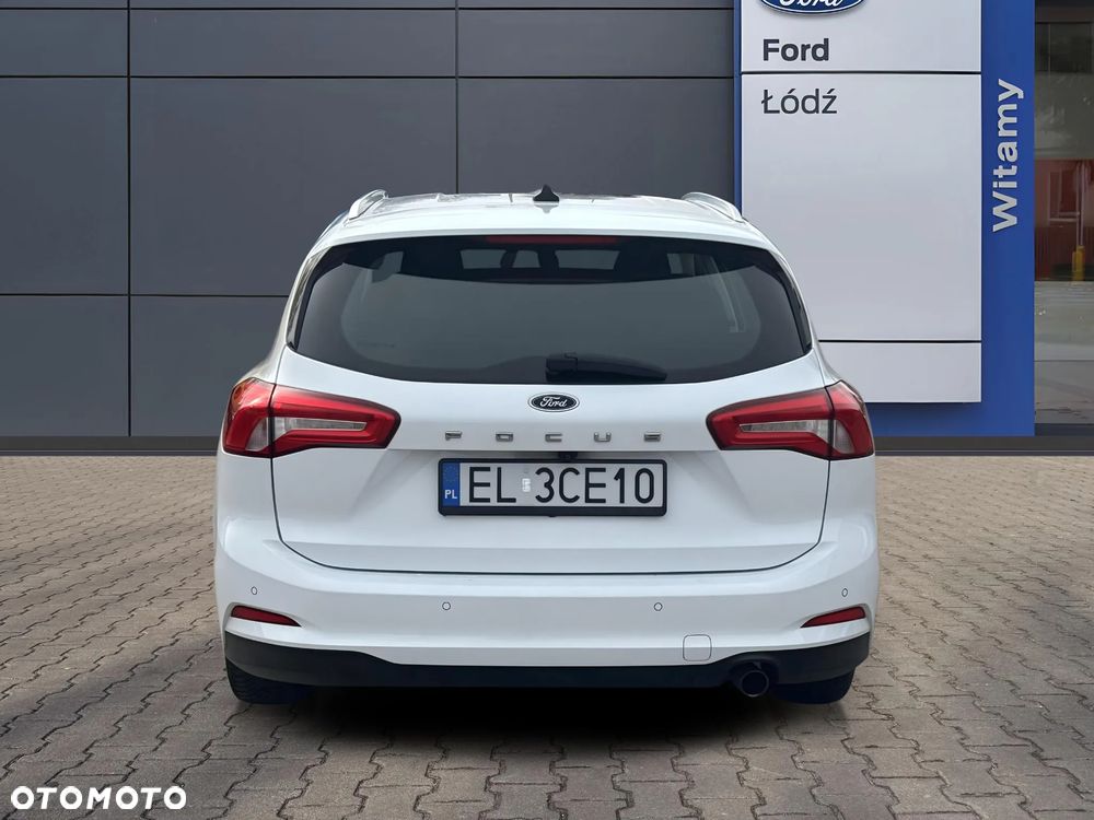 Ford Focus 1.0 EcoBoost Trend - 4