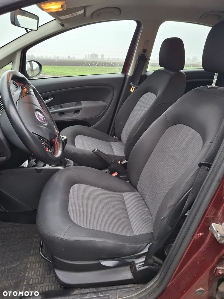 Fiat Linea 1.4 T-Jet 16V Dynamic - 19