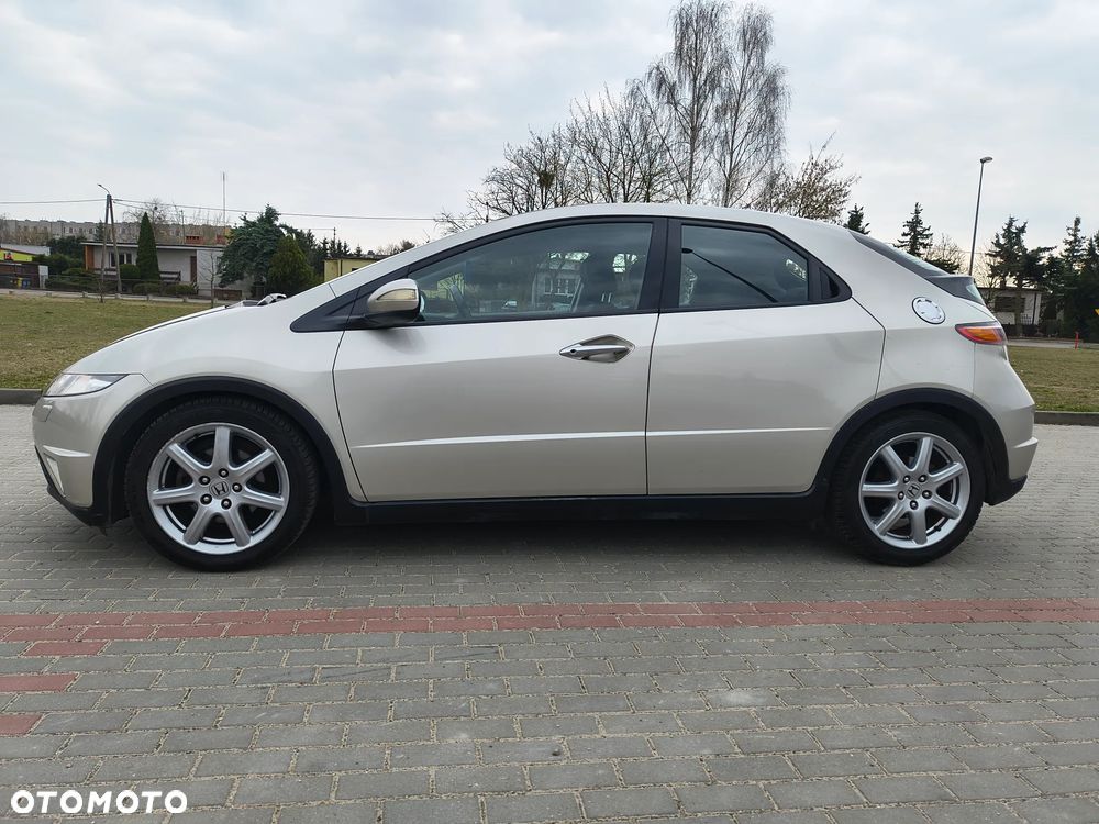 Honda Civic 1.8 Sport - 6