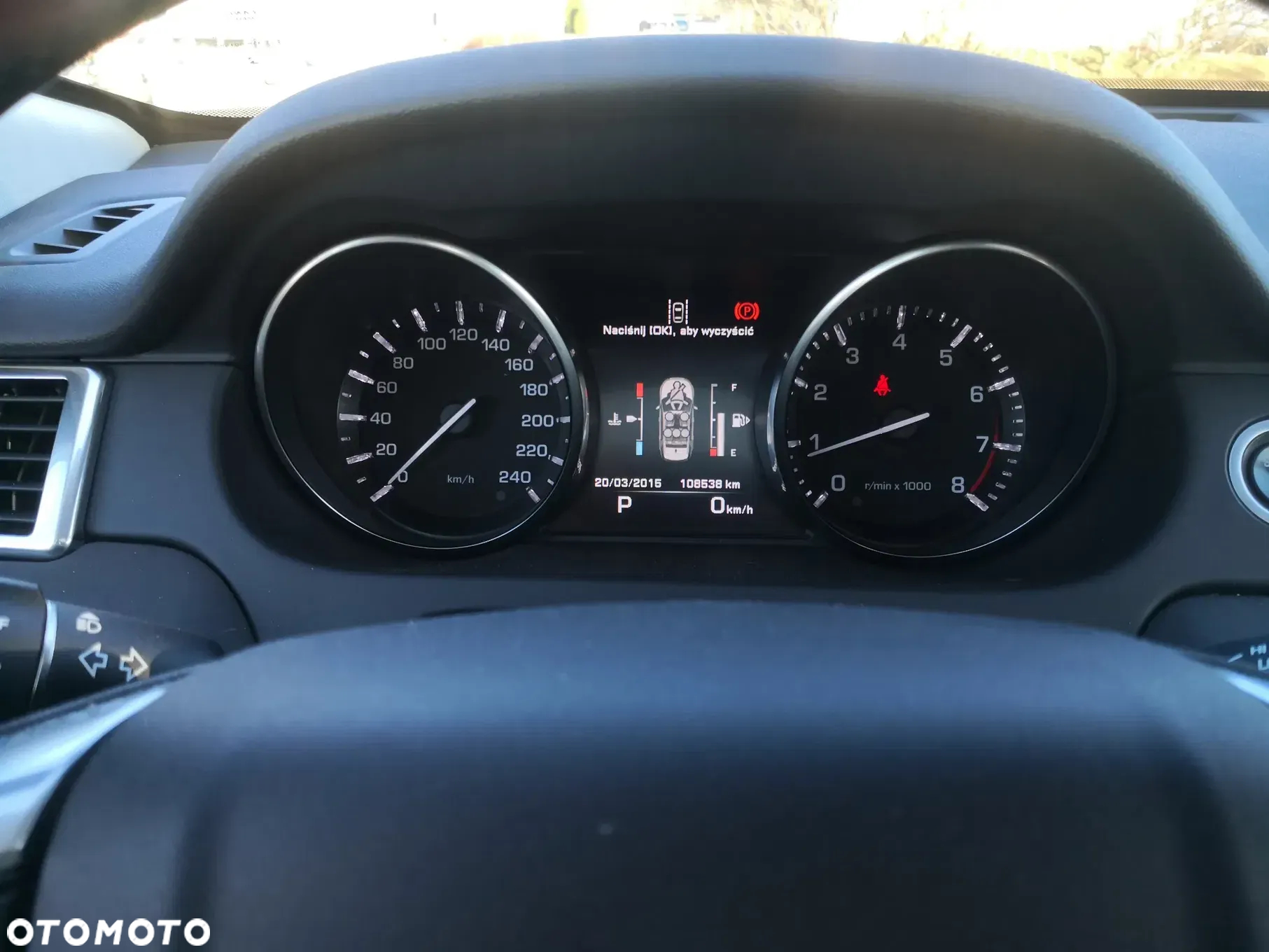 Land Rover Discovery Sport 2.0 Si4 HSE - 17