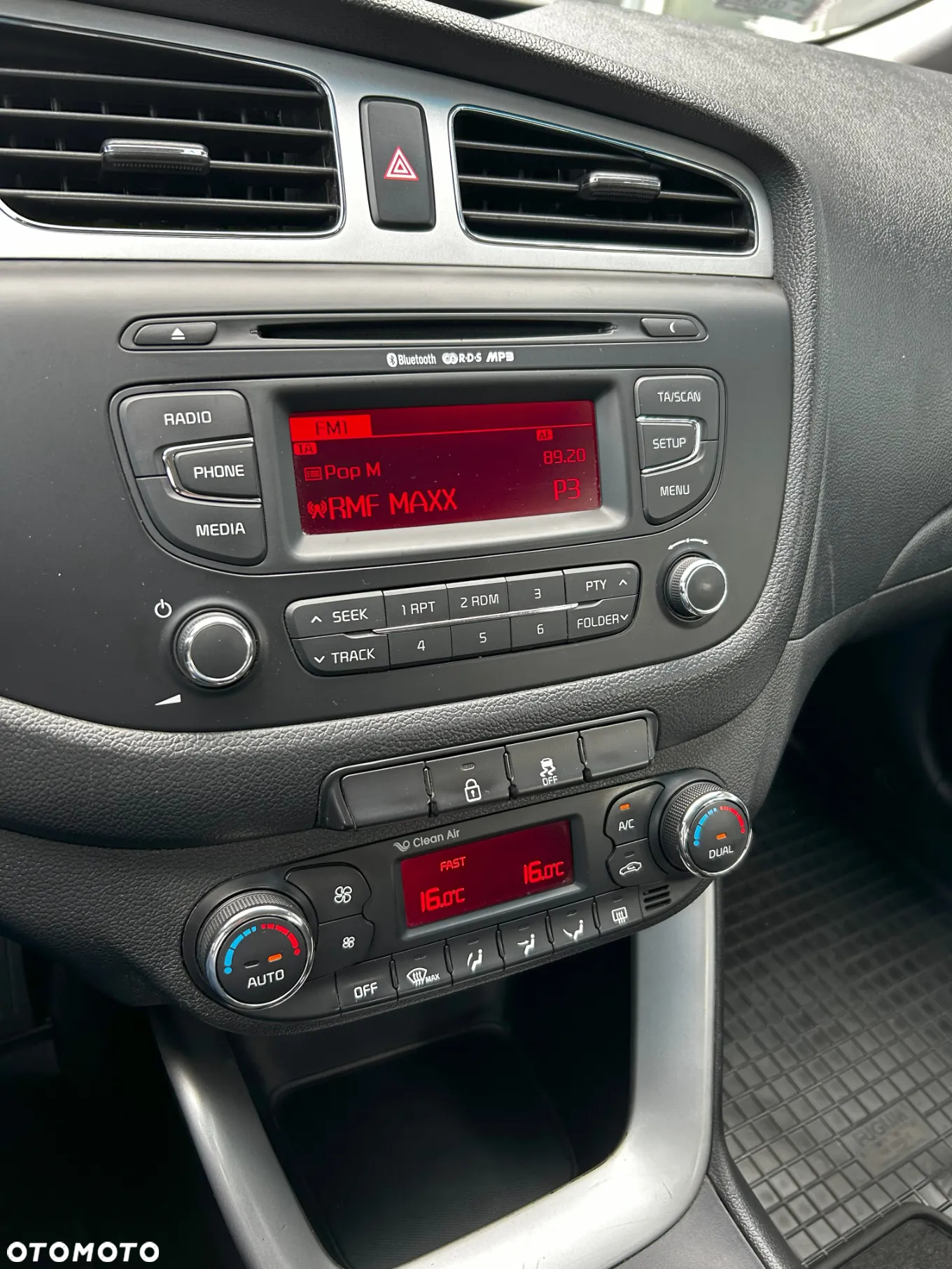Kia Ceed Cee'd 1.6 CRDi M - 17