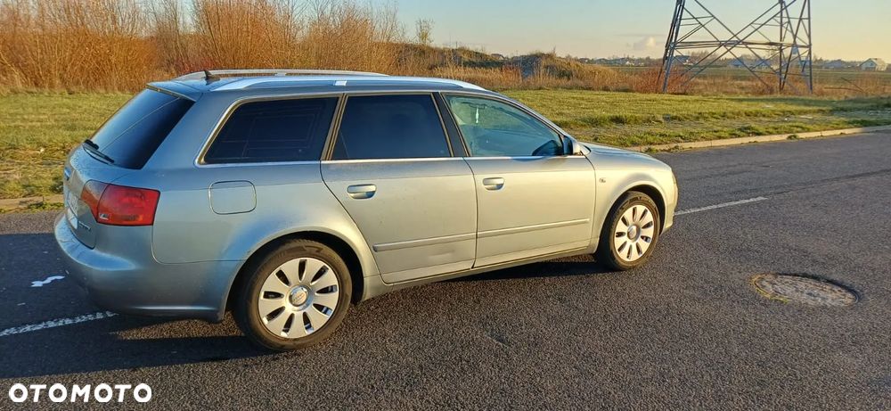 Audi A4 Avant 2.0 TDI DPF - 1