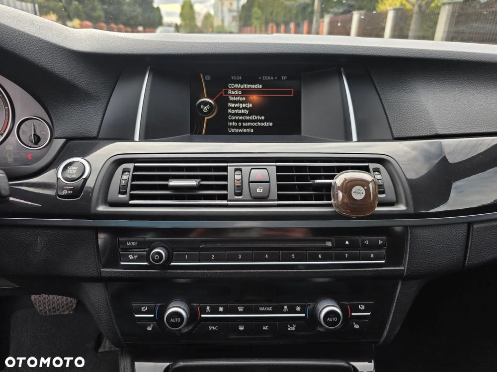 BMW Seria 5 525d xDrive Luxury Line - 25