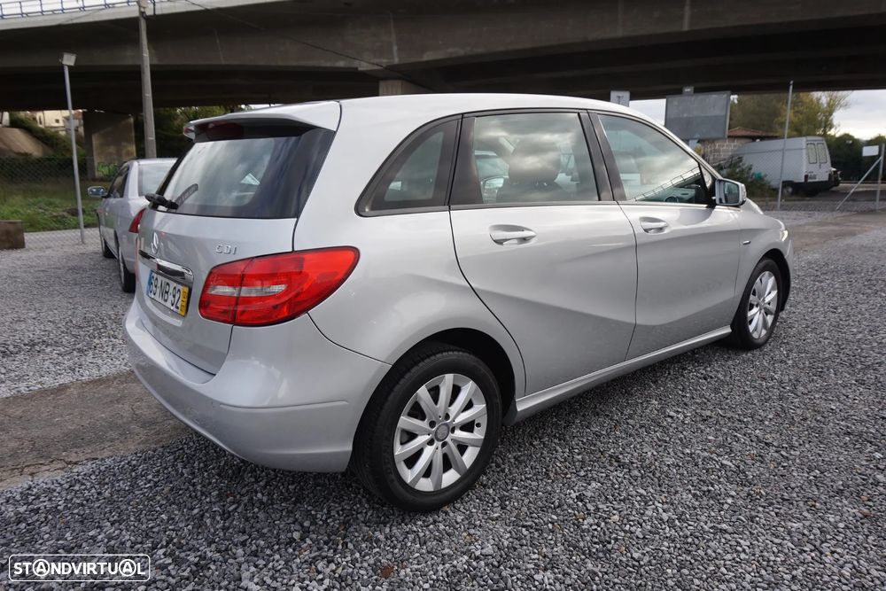Mercedes-Benz B 180 CDi BlueEfficiency - 7