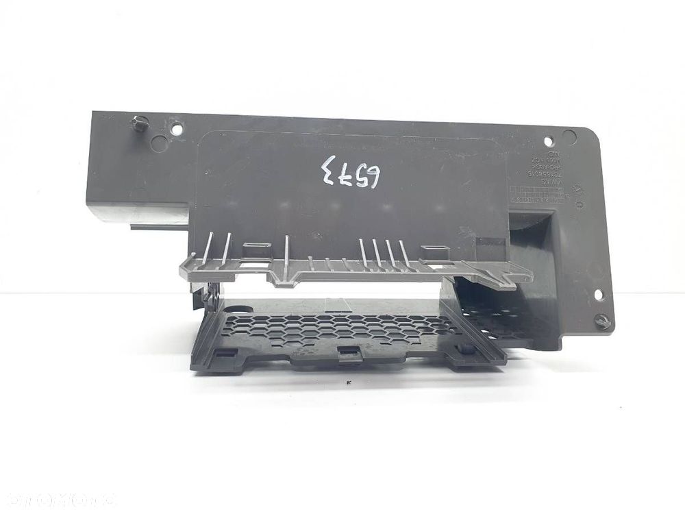 MOCOWANIE RADIA CZYTNIKA VW CRAFTER II 7C1858016 ORYGINAŁ - 4