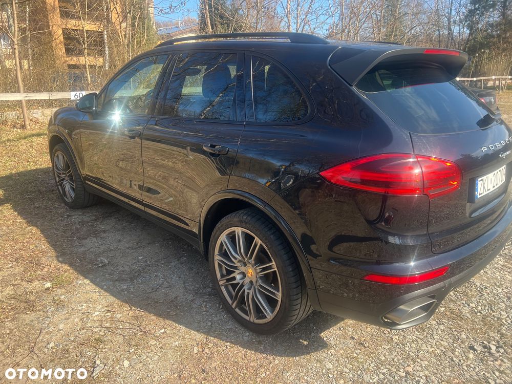 Porsche Cayenne - 5