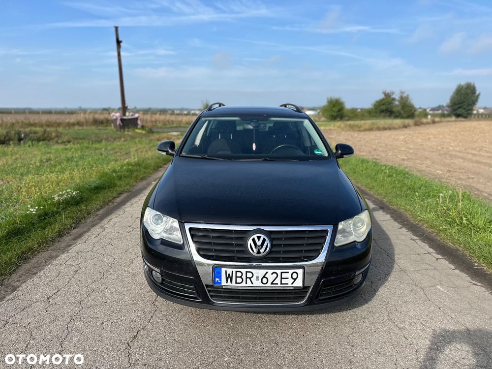 Volkswagen Passat - 8