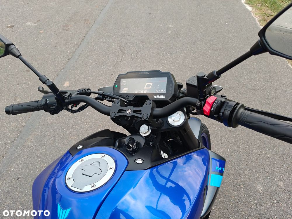 Yamaha MT - 19