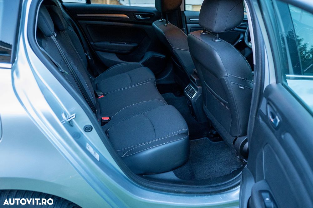 Renault Megane BLUE dCi EDC Zen - 20