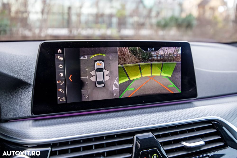 BMW Seria 5 520i AT - 25