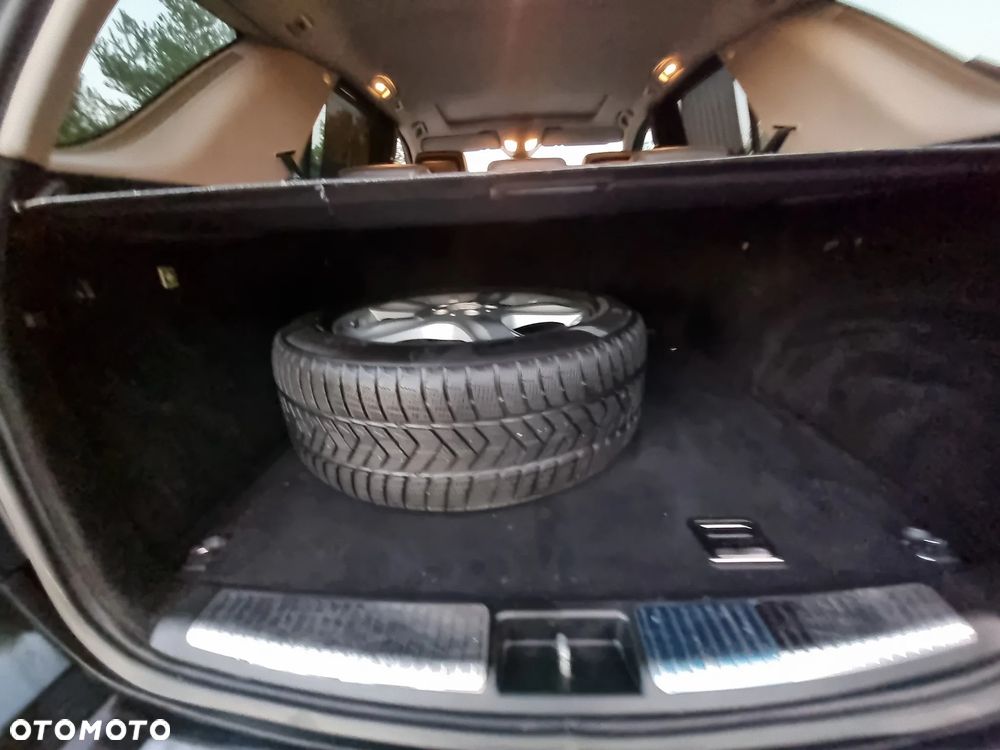 Mercedes-Benz ML - 24