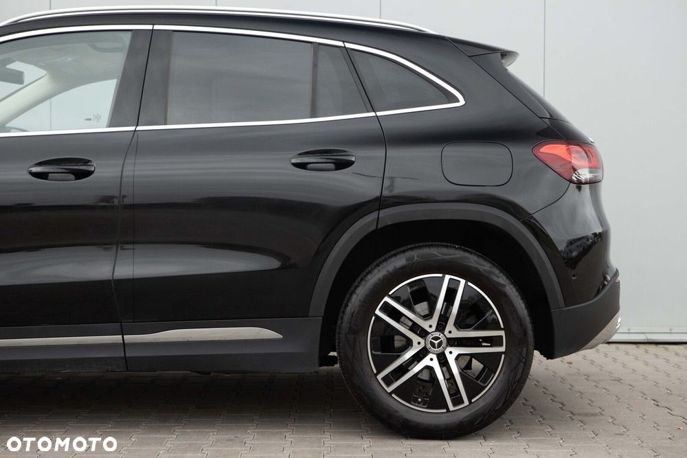 Mercedes-Benz GLA 200 mHEV Progressive 7G-DCT - 15