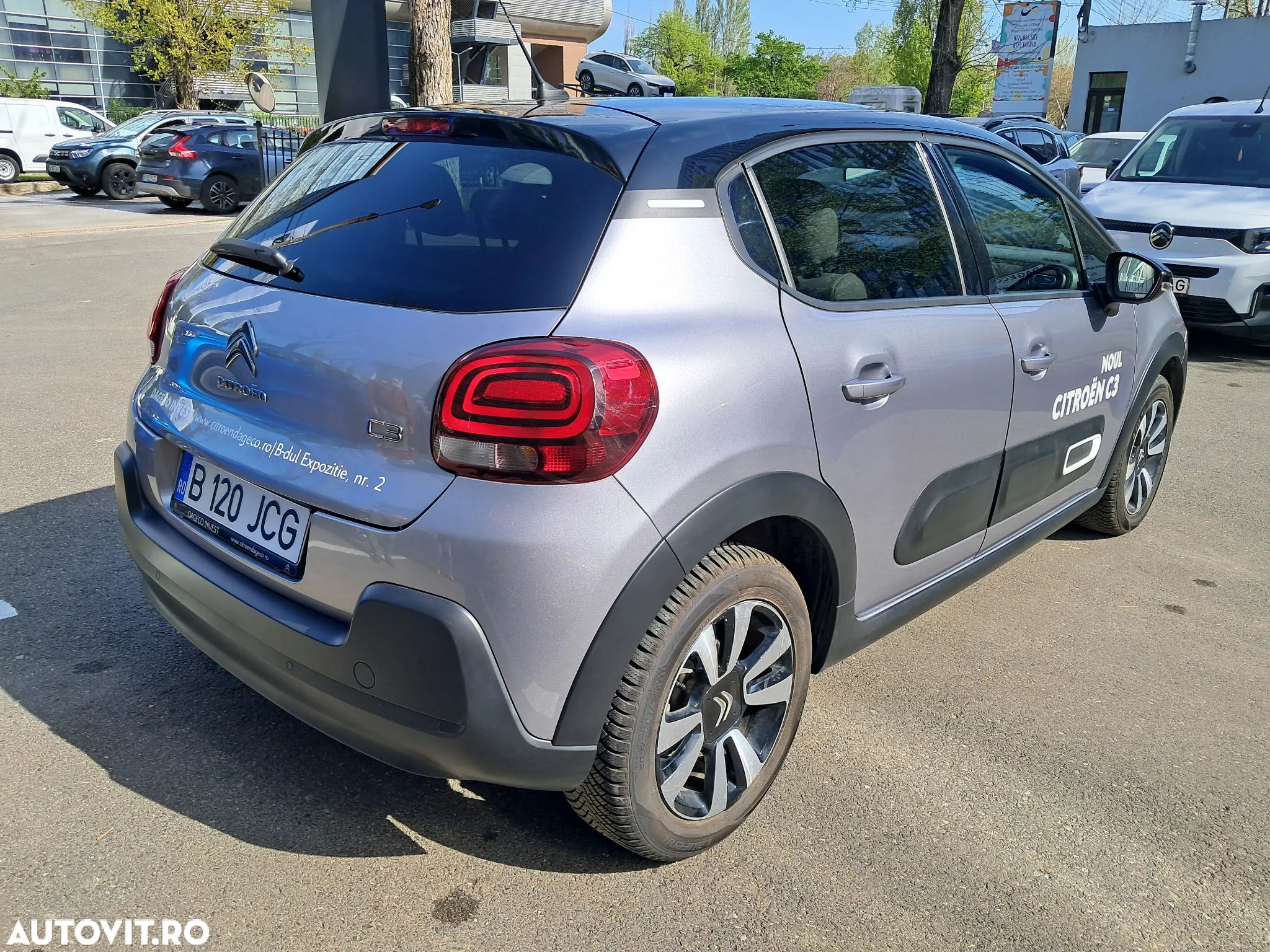 Citroën C3 1.2 PureTech 110 S&S EAT6 MAX - 6