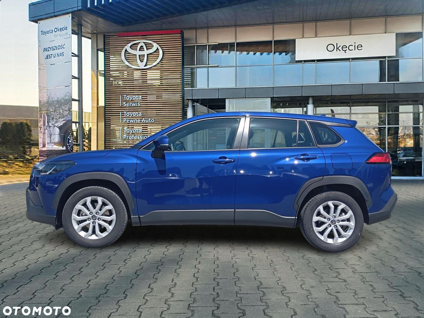 Toyota Corolla Cross 2.0 Hybrid Comfort - 2