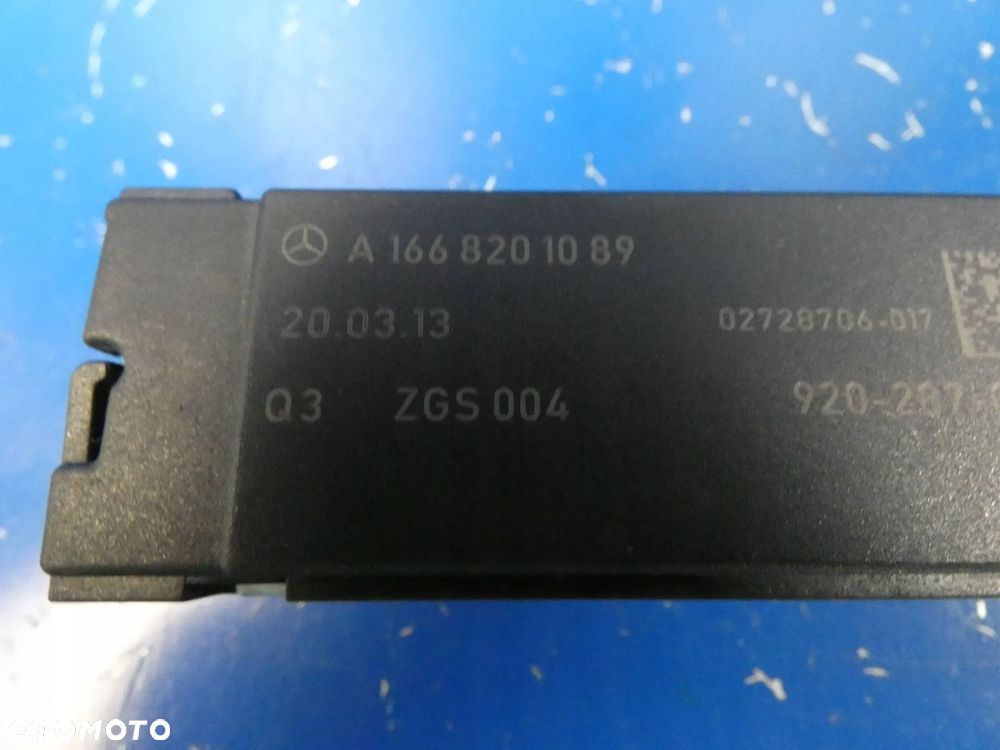 MERCEDES A W176 B W246 CLA W117 WZMACNIACZ ANTENY - 2
