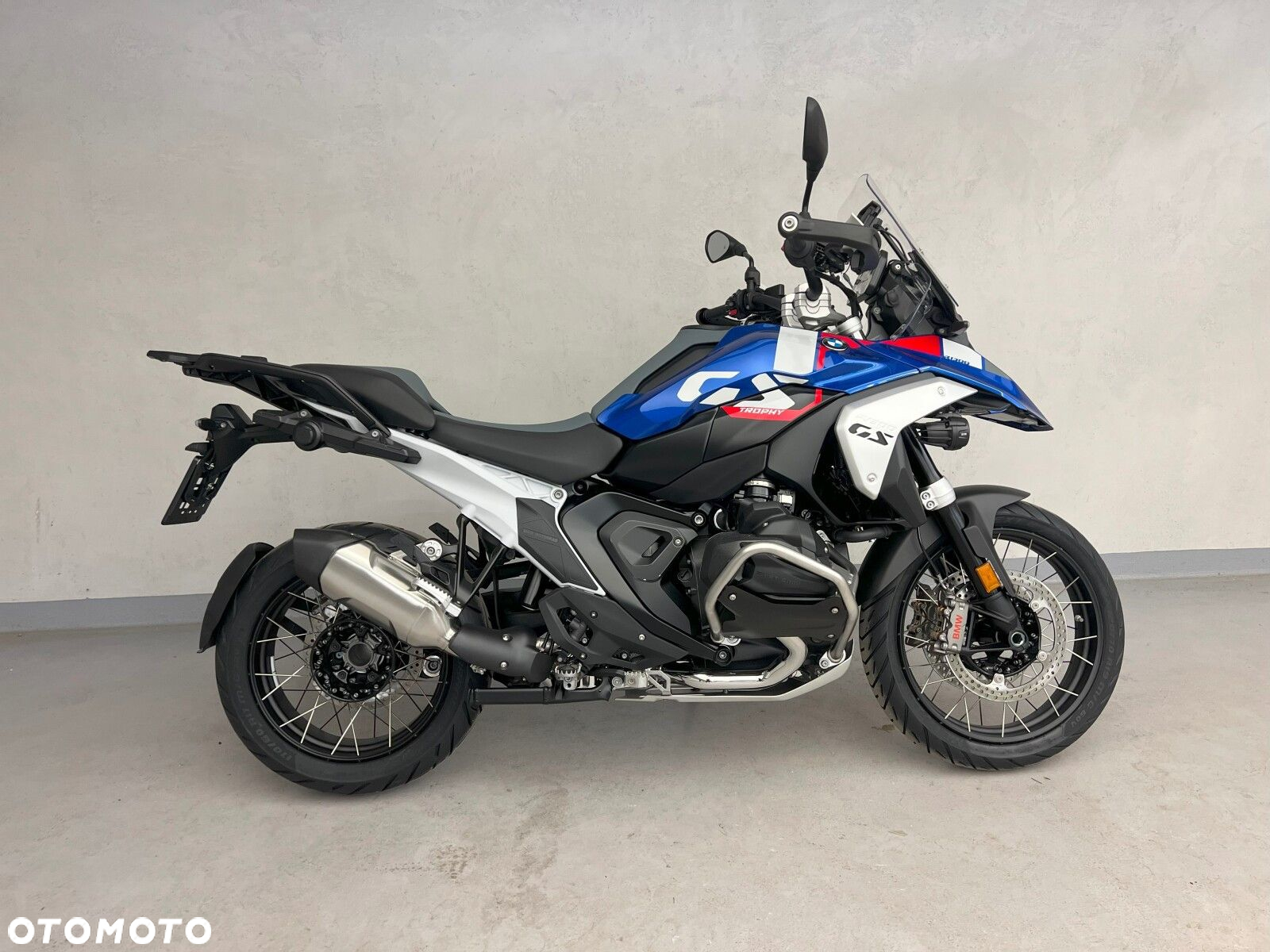 BMW R - 4