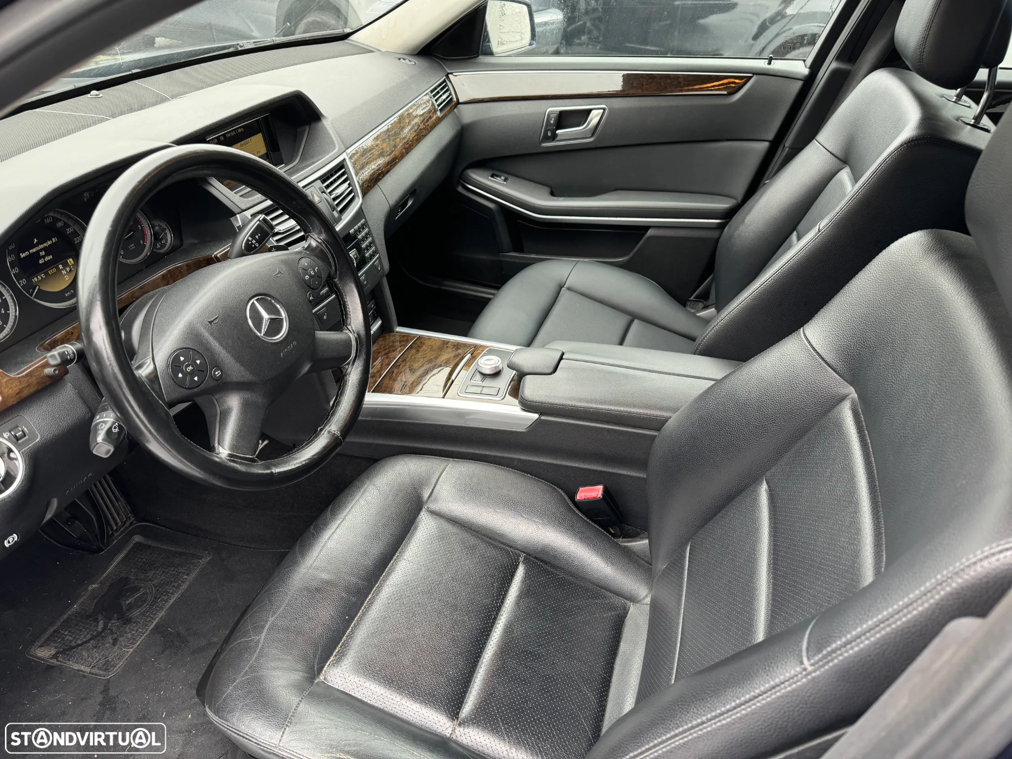 Mercedes-Benz E 200 BlueTEC Classic Auto - 11