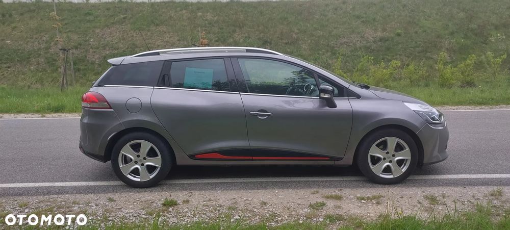 Renault Clio Grandtour TCe 120 EDC Limited - 4