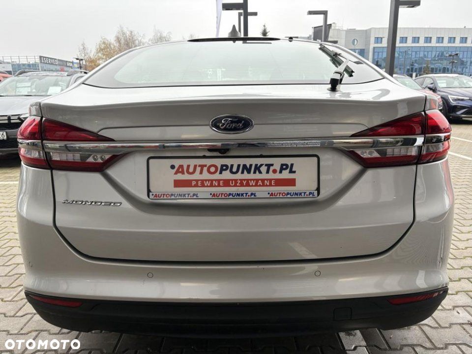 Ford Mondeo - 25