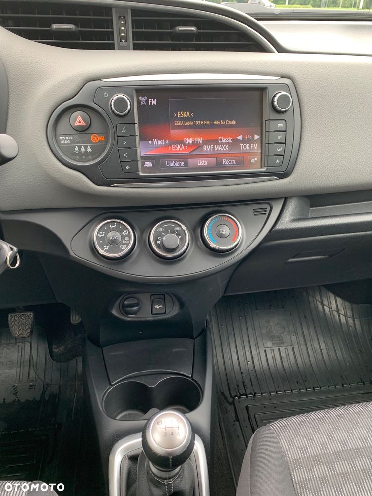 Toyota Yaris 1.33 Premium - 30