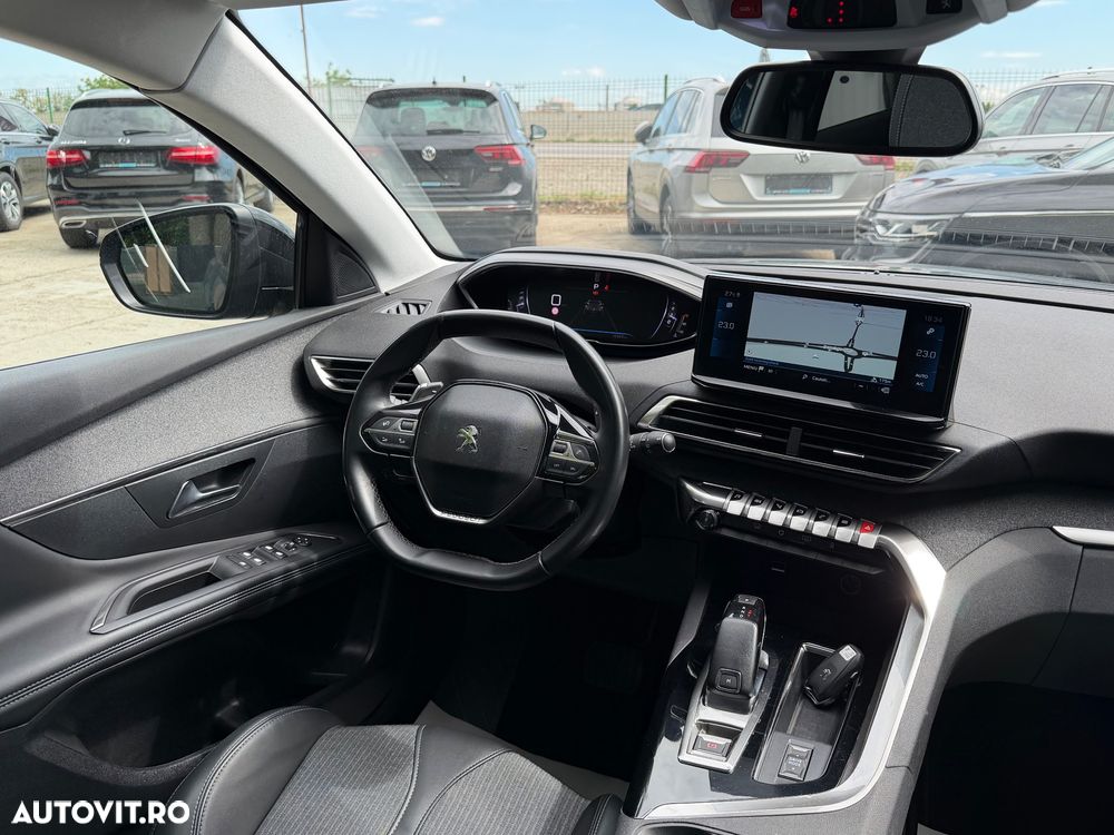Peugeot 3008 BlueHDi 130 Stop & Start EAT8 Allure - 9