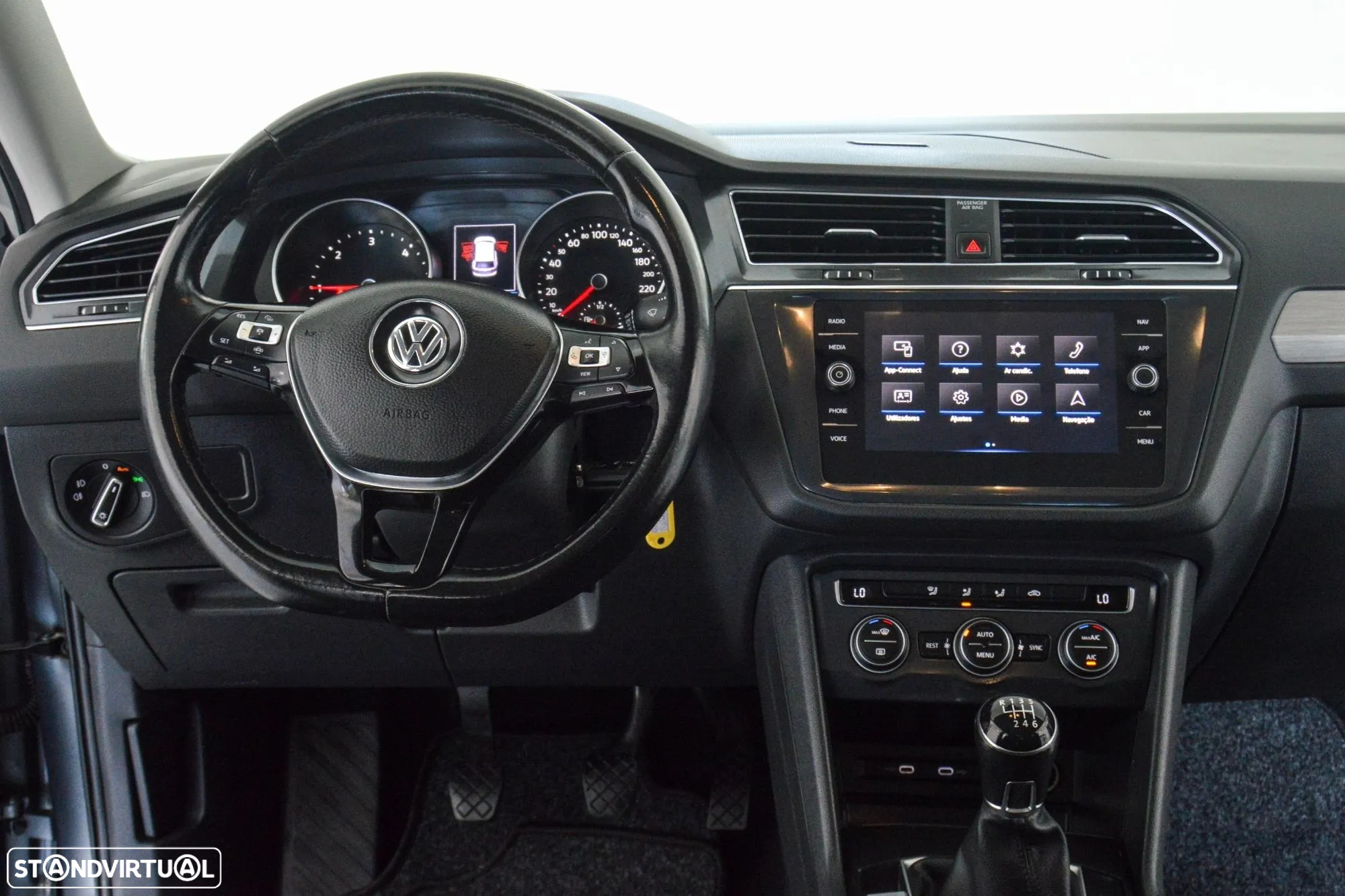 VW Tiguan Allspace 2.0 TDI - 29