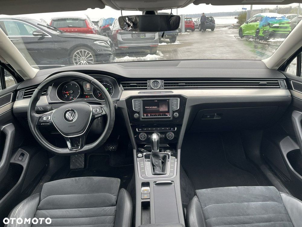 Volkswagen Passat - 7
