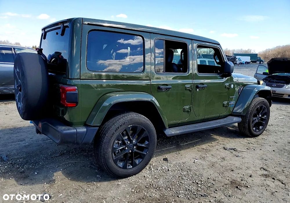 Jeep Wrangler - 3