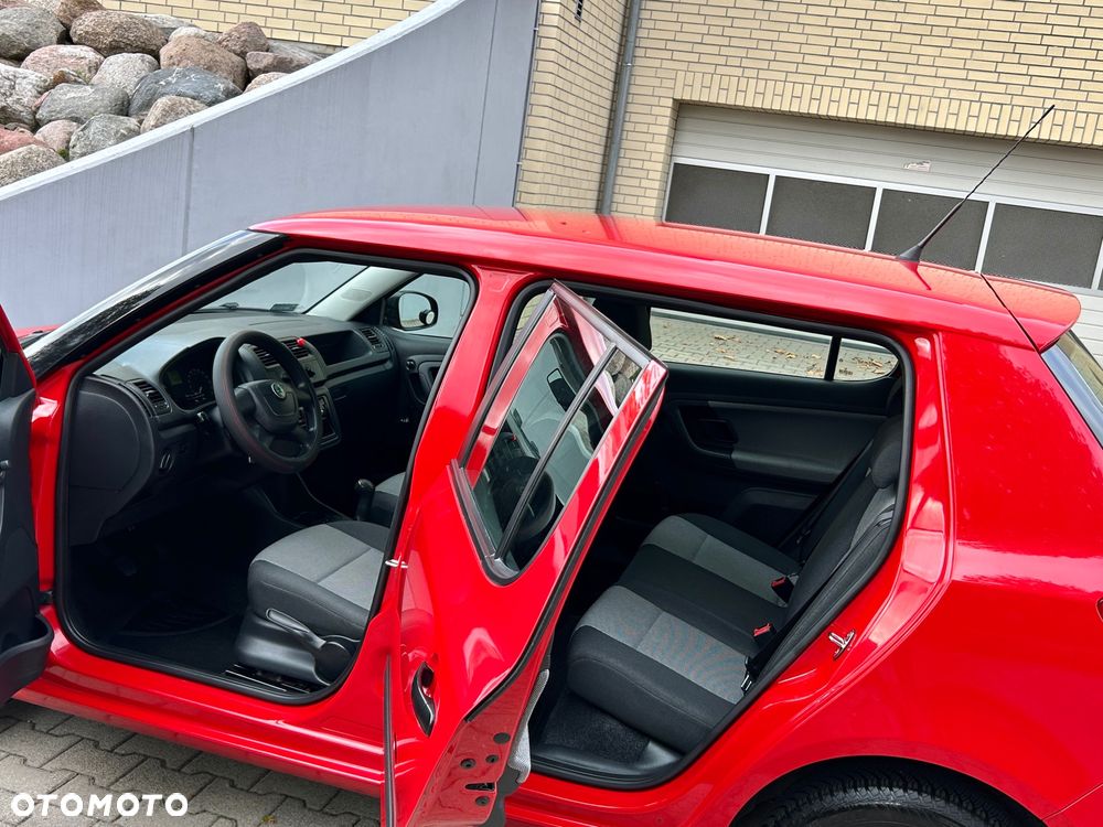 Skoda Fabia - 10